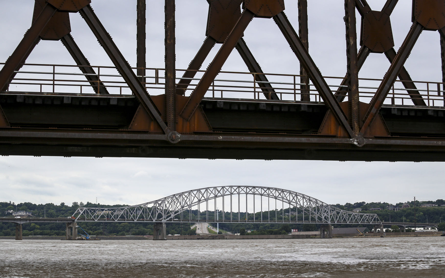 THE GREAT RIVER-0479